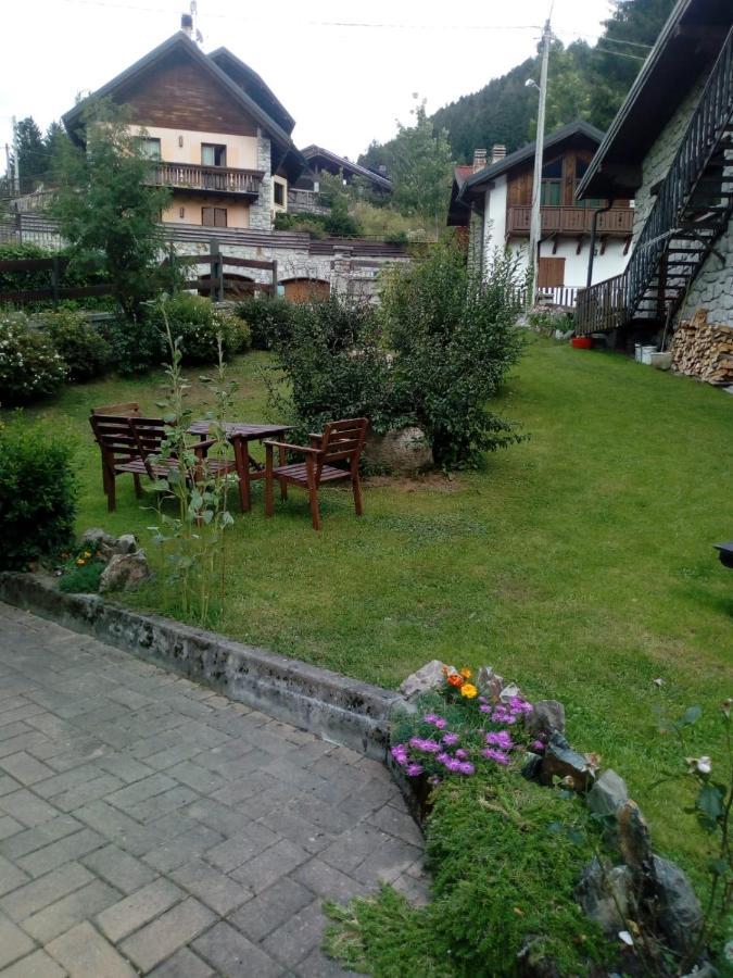 Temù Casa Vacanze Emilio מראה חיצוני תמונה